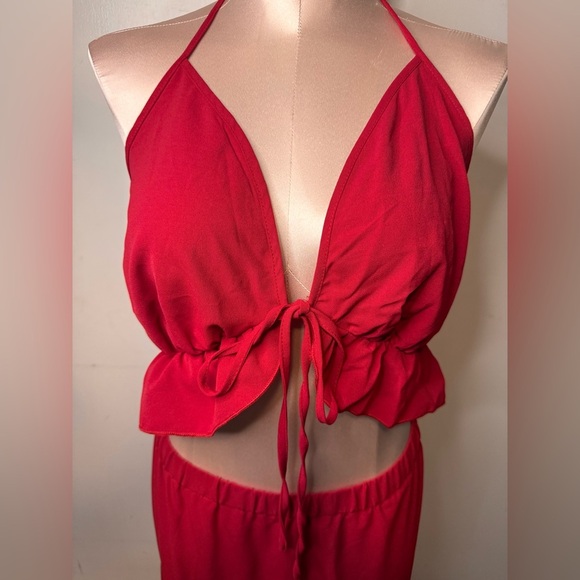 SHEIN Red Halter Top and Skirt Set - Picture 3 of 3